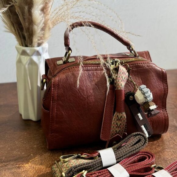 URBAN CHIC Bag-Backpack – Freedom of Style in Every Move - Picture 13 of 13